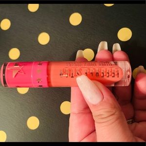 Jeffree Star liquid lip shade 818